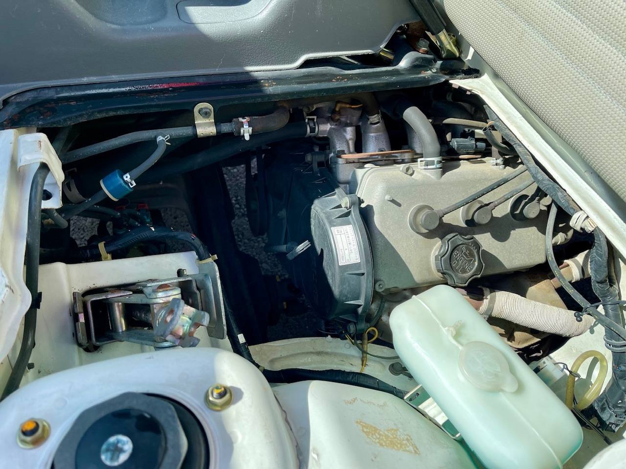 1998 Suzuki Carry 4WD, 2Hi-4Hi, Extra Low Gear, 5MT 