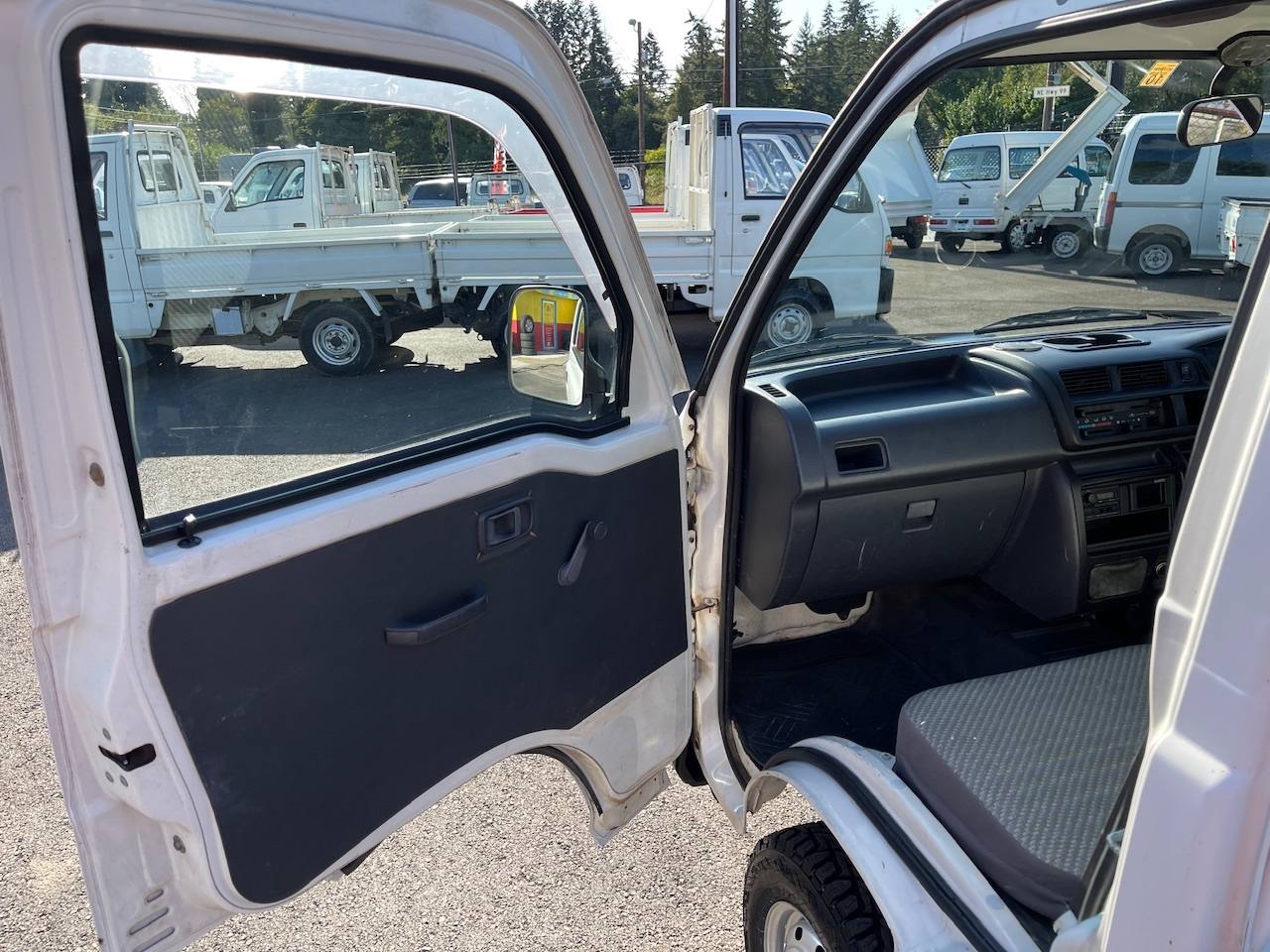 1999 Daihatsu Hi-Jet EFI DLI 4WD, 2Hi-4Hi, 5MT, Next Gen!