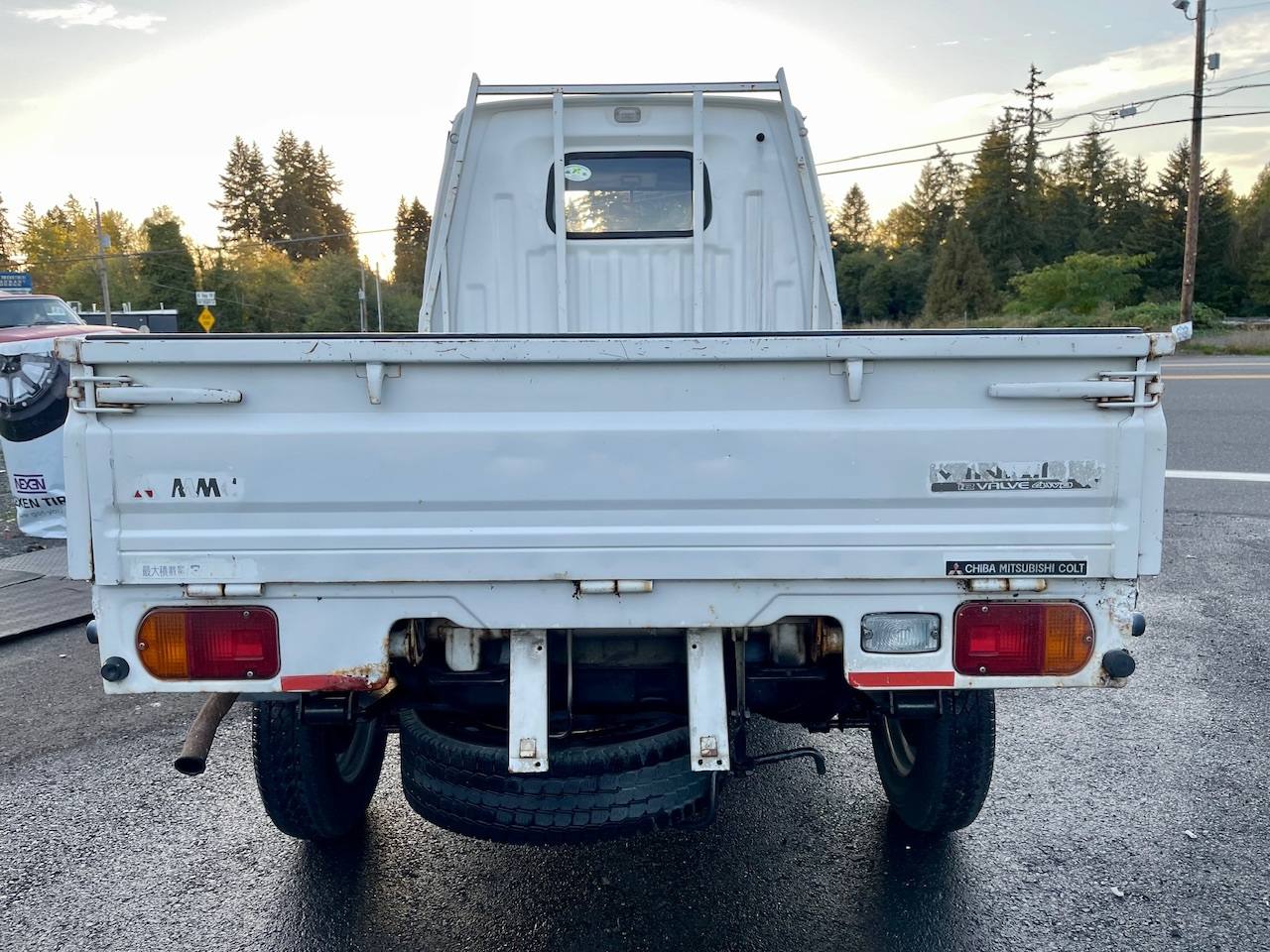 1991 Mitsubishi Minicab SD Dump 4WD, 2Hi-4Hi-4Lo, 4MT, AC, LSD