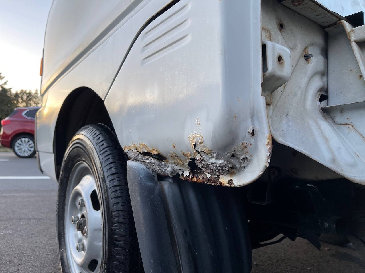 1991 Mitsubishi Minicab SD Dump 4WD, 2Hi-4Hi-4Lo, 4MT, AC, LSD