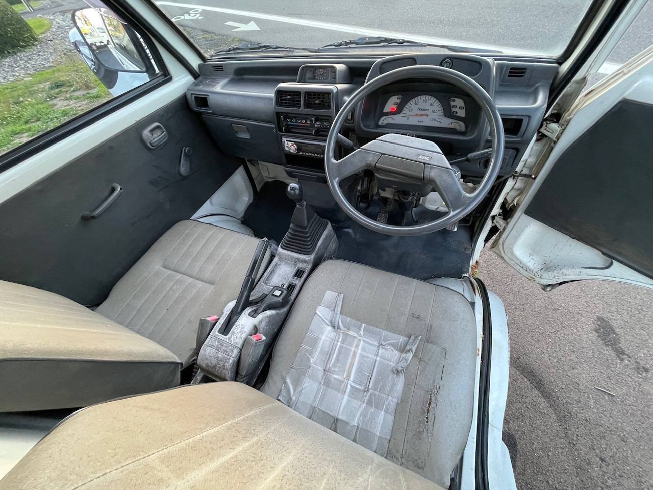 1991 Mitsubishi Minicab SD Dump 4WD, 2Hi-4Hi-4Lo, 4MT, AC, LSD
