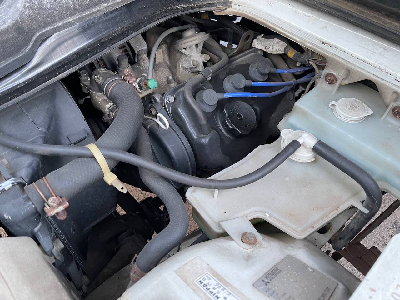 1991 Mitsubishi Minicab SD Dump 4WD, 2Hi-4Hi-4Lo, 4MT, AC, LSD