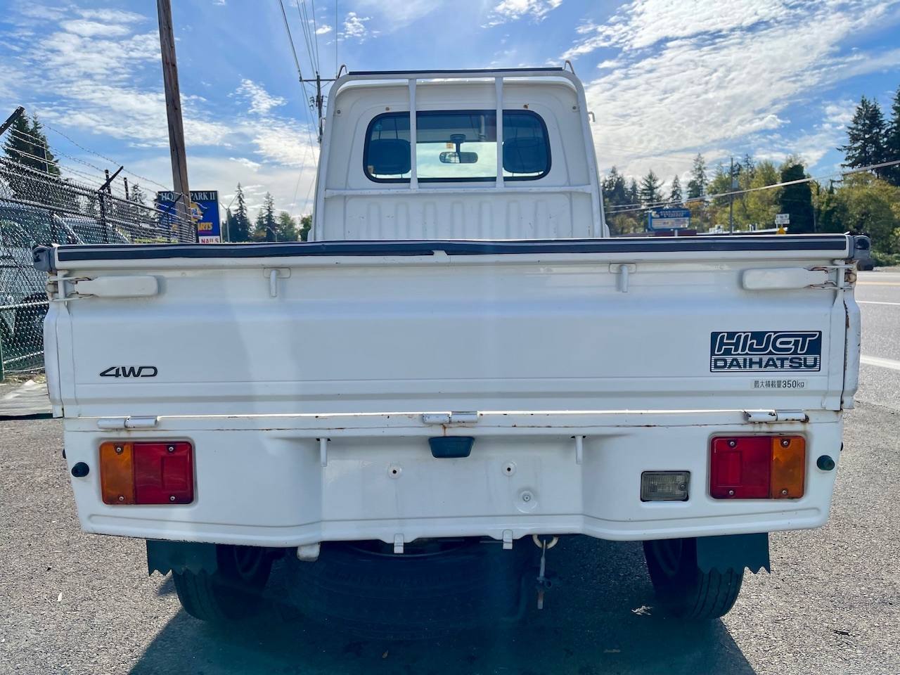 1997 Daihatsu Hi-Jet 4WD, 2Hi-4Hi-4Lo, 5MT, AC