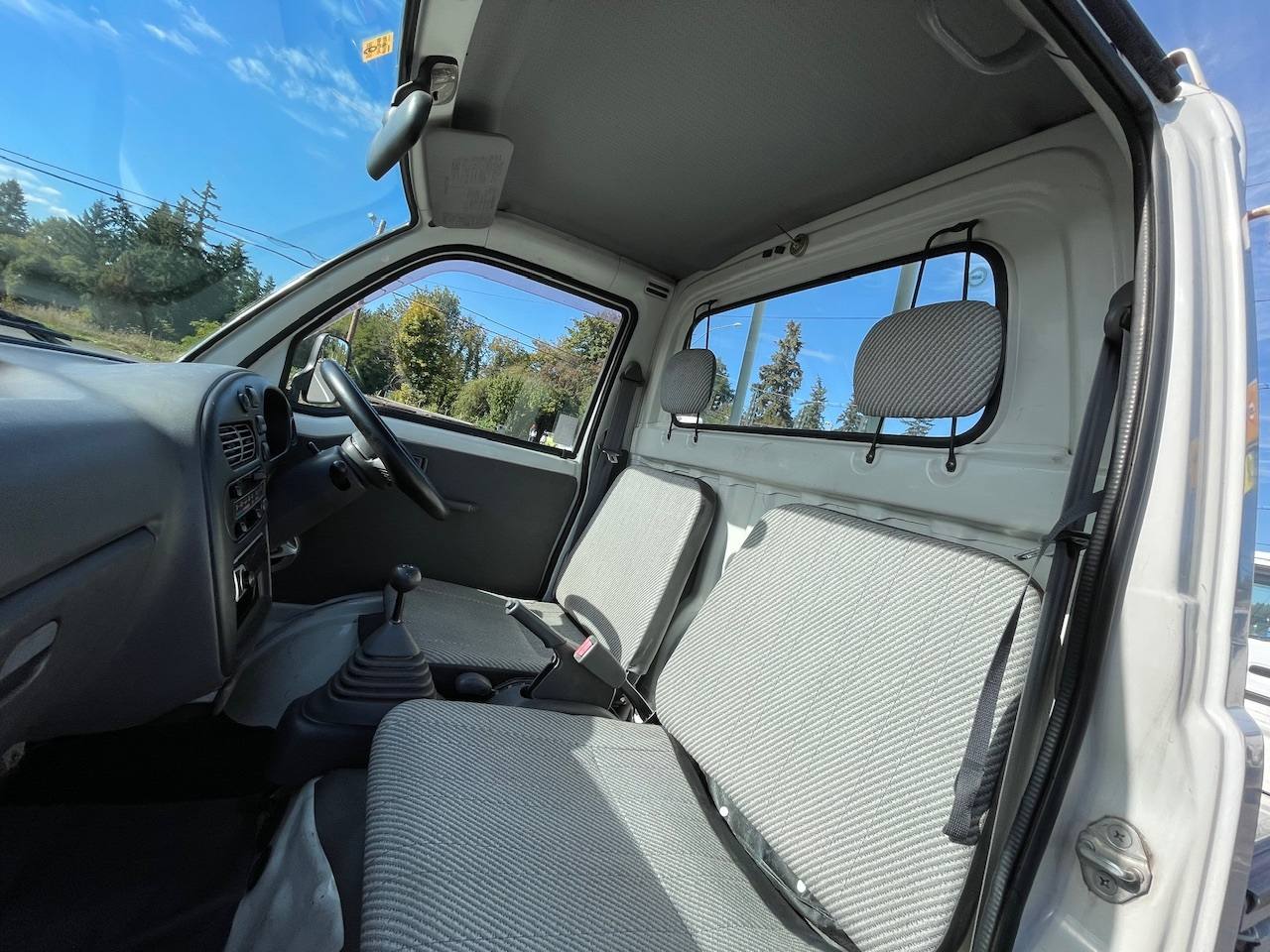 1997 Daihatsu Hi-Jet 4WD, 2Hi-4Hi-4Lo, 5MT, AC