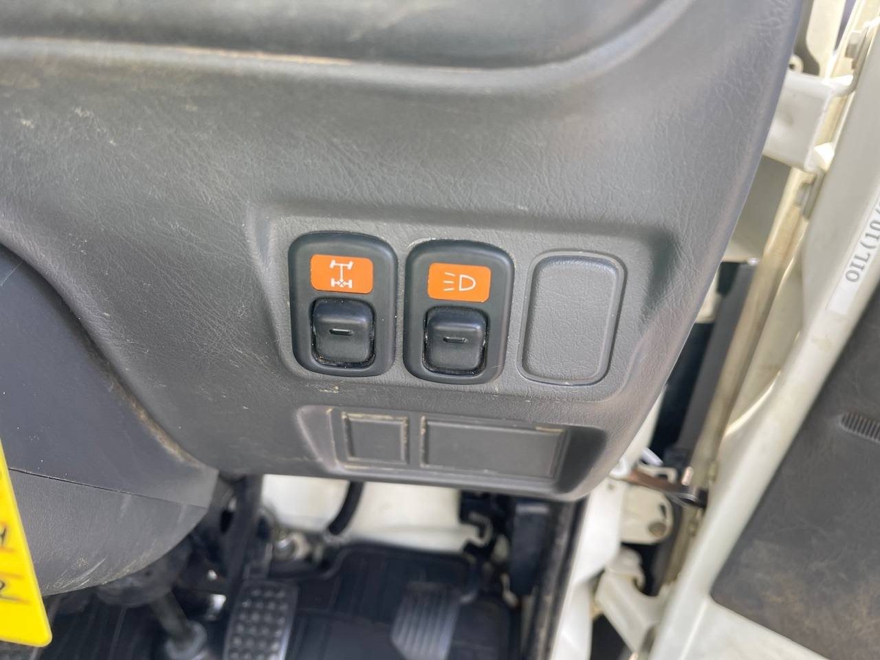 1998 Daihatsu Hi-Jet Climber 4WD, 2Hi-4Hi-4Lo, 5MT, Diff Lock