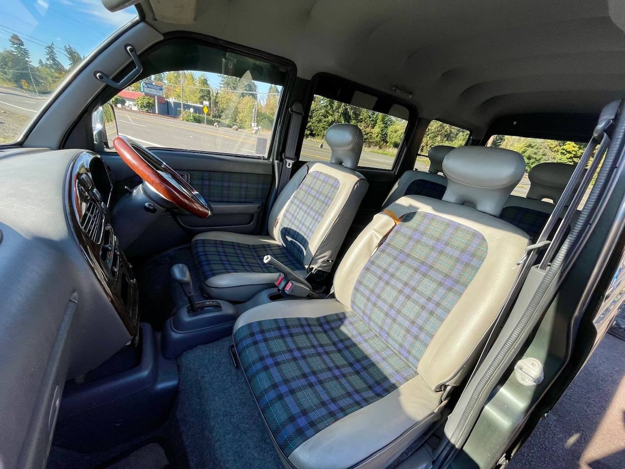 1997 Daihatsu Atrai Classic 2WD DOHC EFI, AC,PS,PW,PL, Automatic