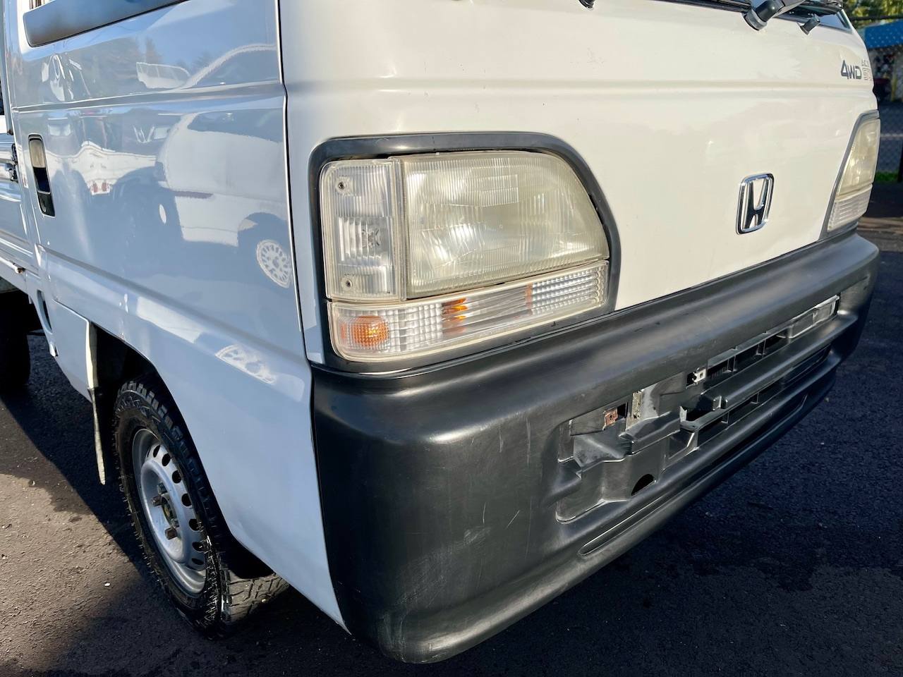 1998 Honda Acty Super Delux RealTime 4WD Mid-Engine, 5MT