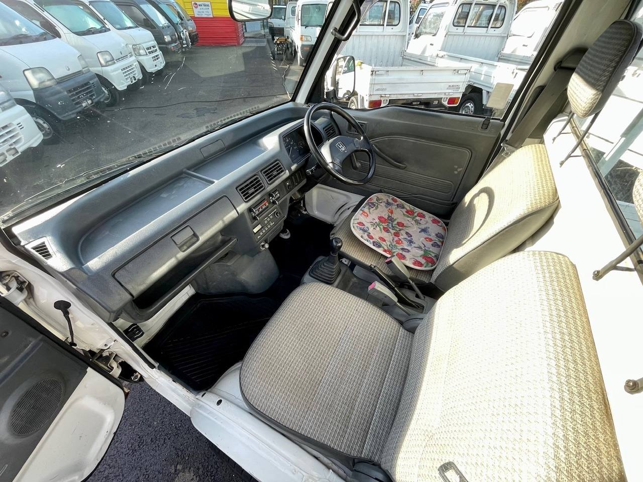 1998 Honda Acty Super Delux RealTime 4WD Mid-Engine, 5MT