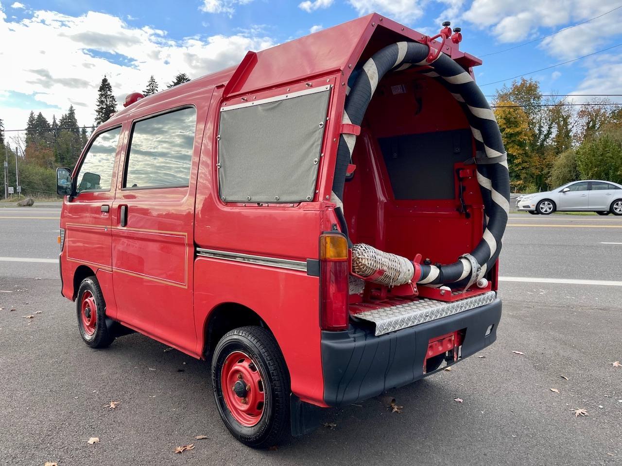 1998 Daihatsu Hi-Jet Fire Deck Van Twincam 12V 4WD, 2Hi-4H, 5MT, Rare!