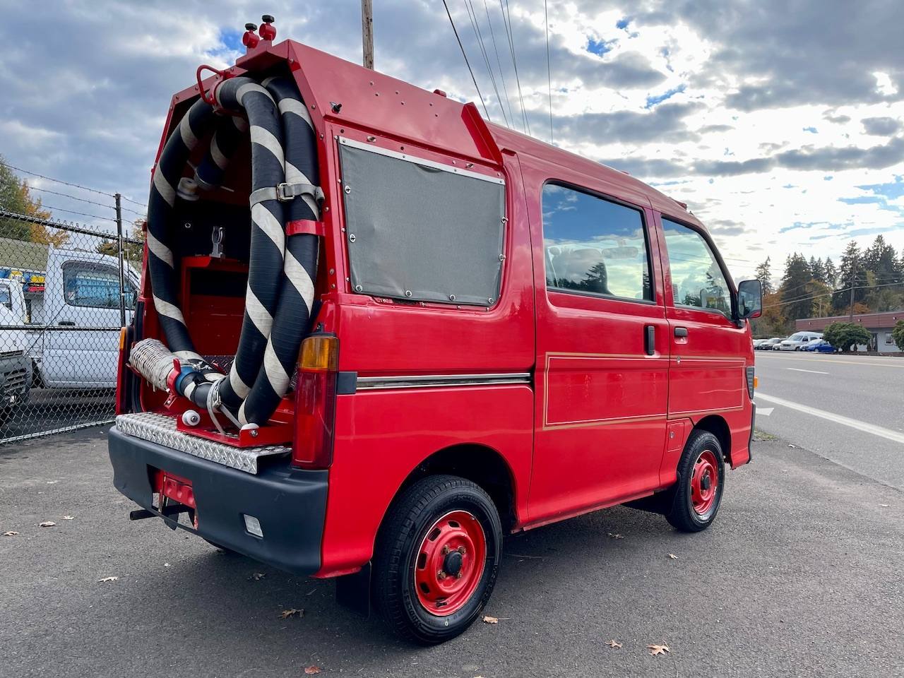 1998 Daihatsu Hi-Jet Fire Deck Van Twincam 12V 4WD, 2Hi-4H, 5MT, Rare!