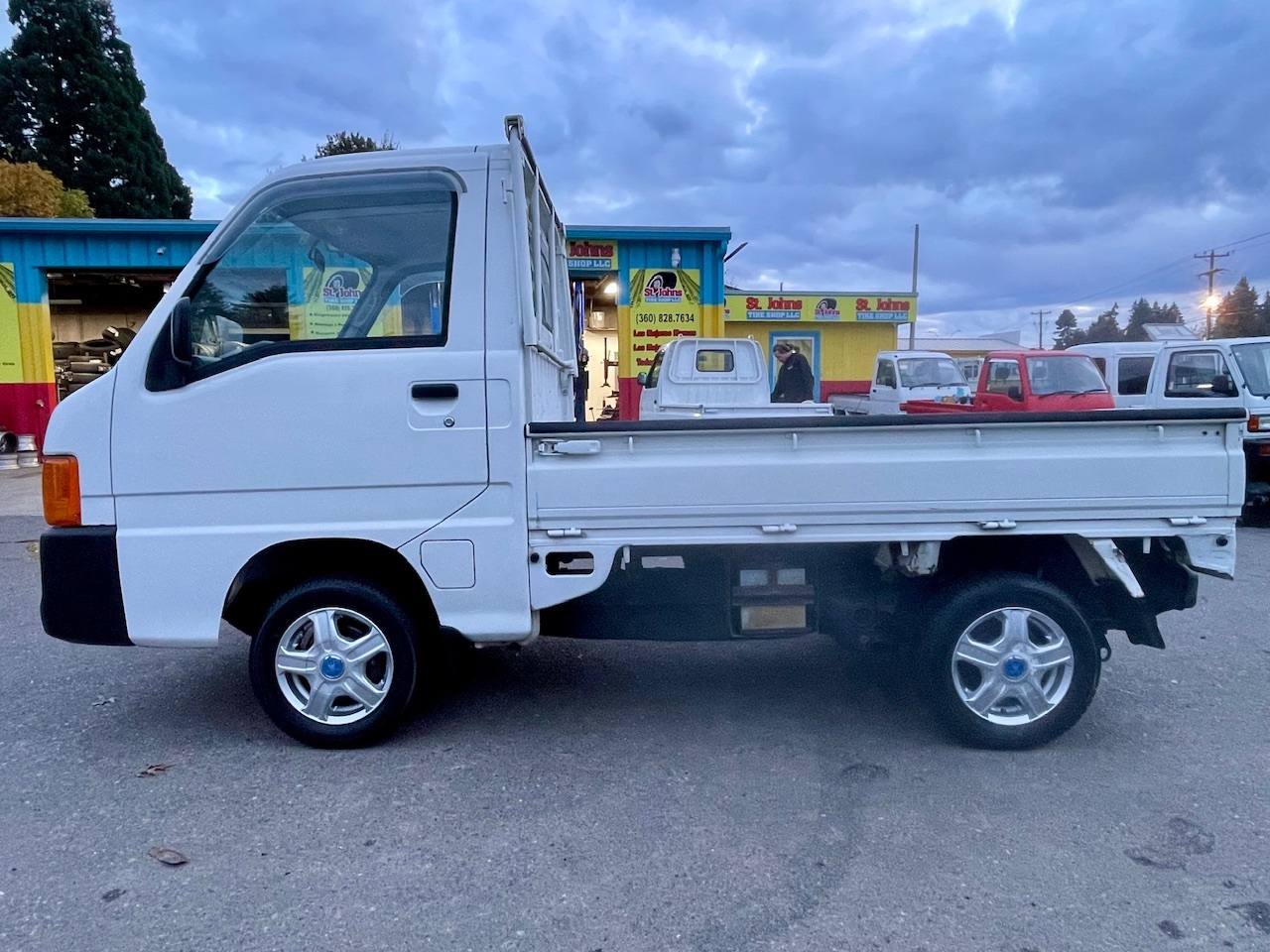 1999 Subaru Sambar EFI TC Limited 2WD, PS, 5MT, AirBag, Next Gen