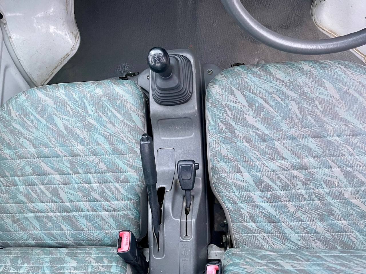 1999 Suzuki Carry EFI Turbo 4WD, 2Hi-4Hi-4Lo, 5MT, Next Gen