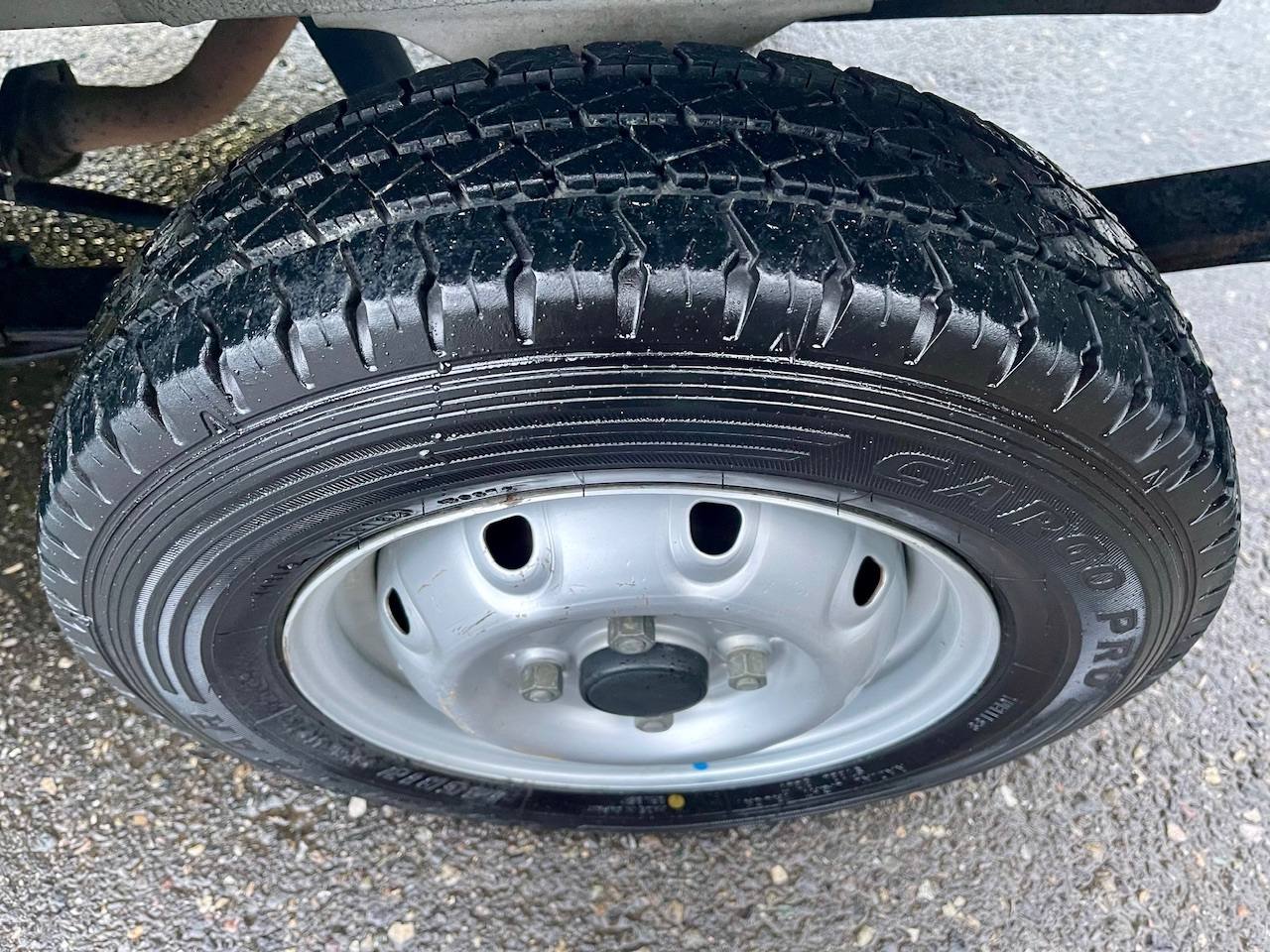 1999 Suzuki Carry EFI Turbo 4WD, 2Hi-4Hi-4Lo, 5MT, Next Gen