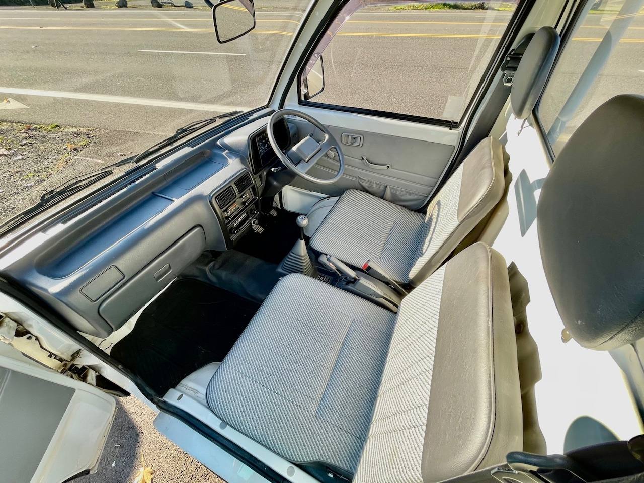 1992 Daihatsu Hi-Jet 4WD, 2Hi-4Hi-4Lo, 4MT, Like New