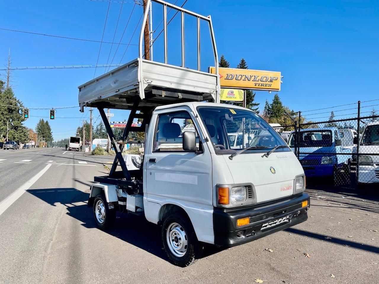1992 Daihatsu Hi-Jet Scissor Dump 4WD, 2Hi-4Hi-4Lo, 4MT, DiffLock