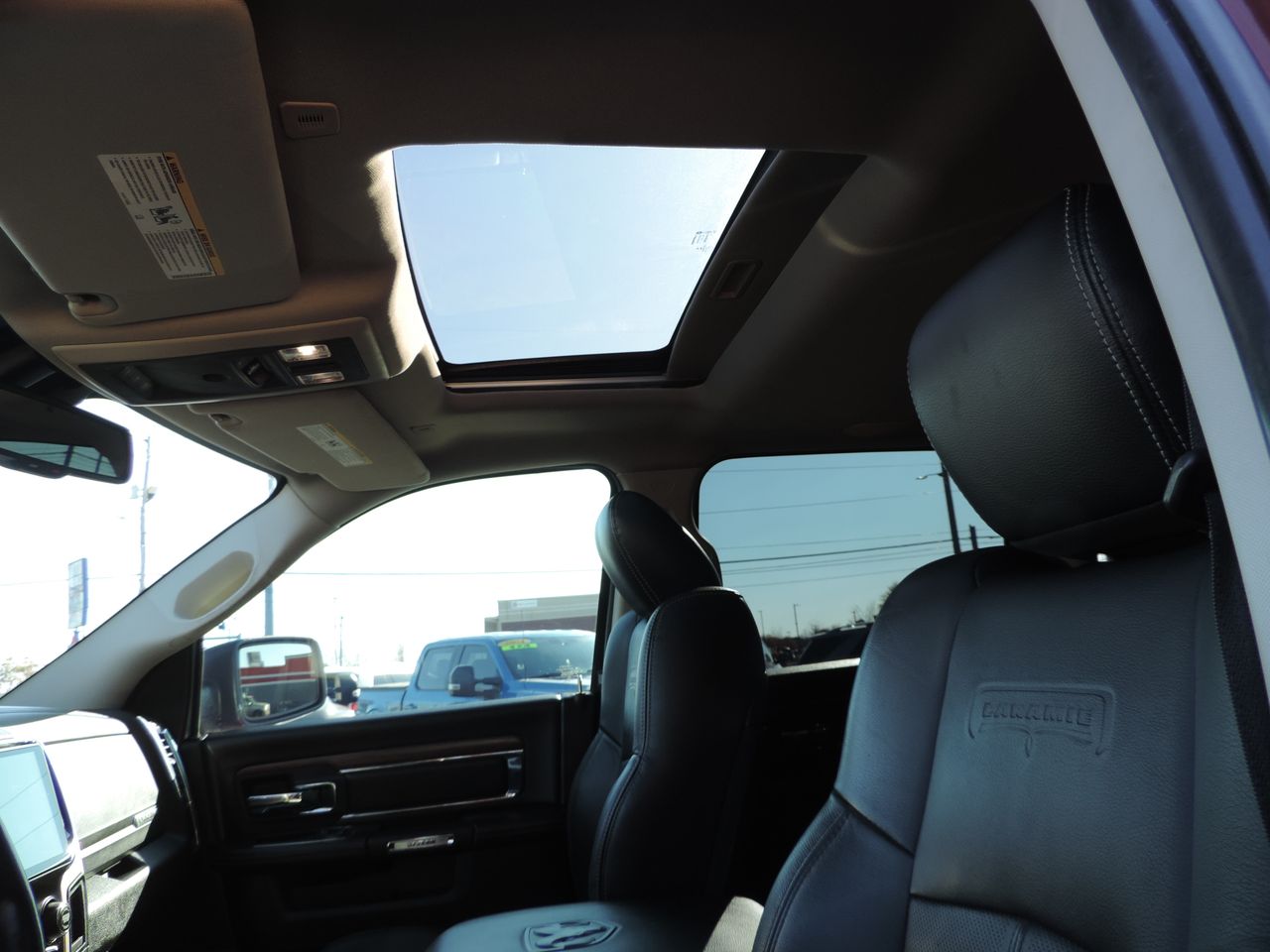 2018 RAM 1500 Crew Cab Laramie 4WD
