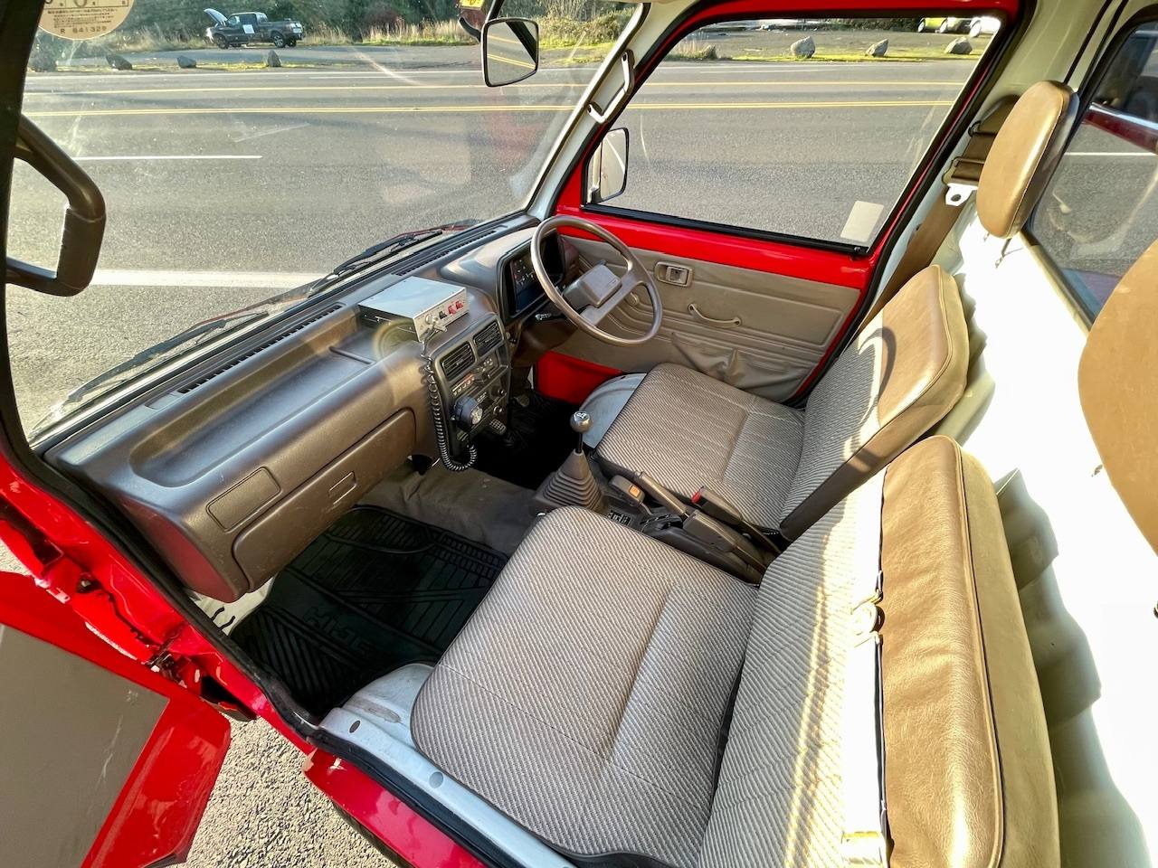 1992 Daihatsu Hi-Jet Fire Fighter 4WD, 2Hi-4Hi-4Lo, 4MT, Collector