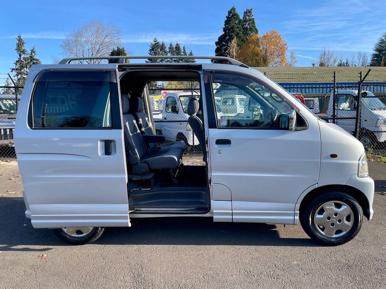 1999 Daihatsu Atrai Custom Turbo EFI 2WD, PS, PW, PL, AC, Auto