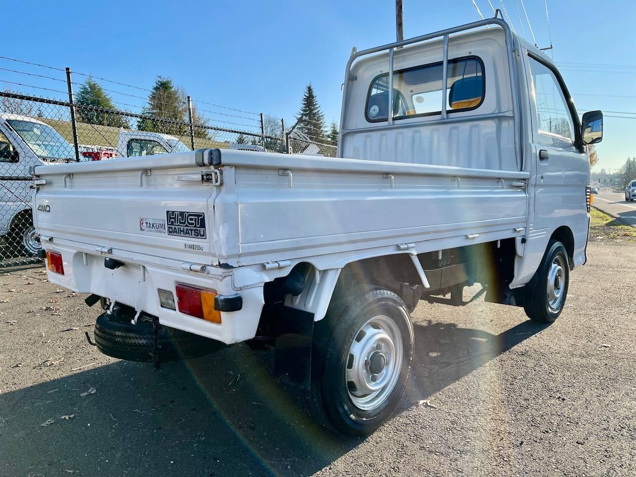 1994 Daihatsu Hi-Jet 4WD, 2Hi-4Hi, 5MT, Like New