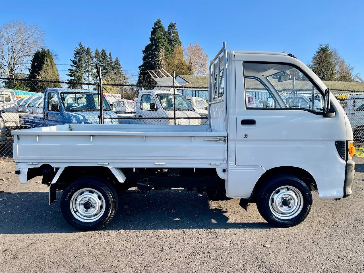 1994 Daihatsu Hi-Jet 4WD, 2Hi-4Hi, 5MT, Like New