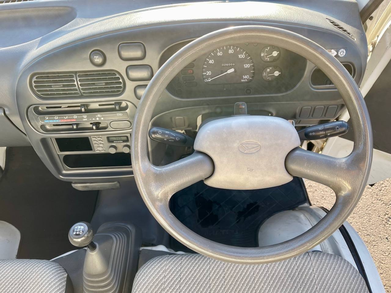 1994 Daihatsu Hi-Jet 4WD, 2Hi-4Hi, 5MT, Like New