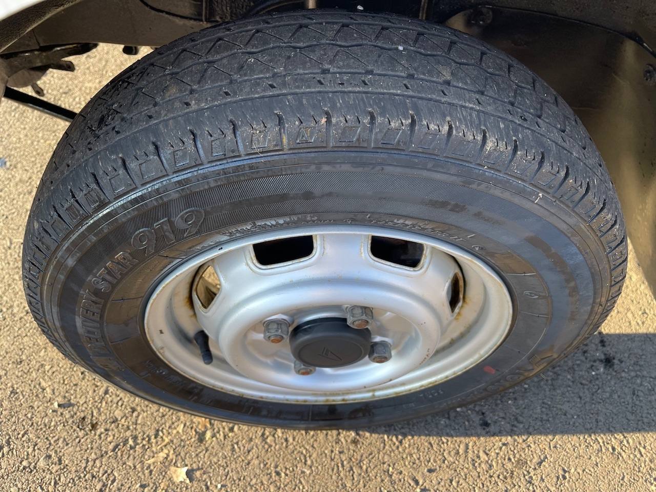 1994 Daihatsu Hi-Jet 4WD, 2Hi-4Hi, 5MT, Like New
