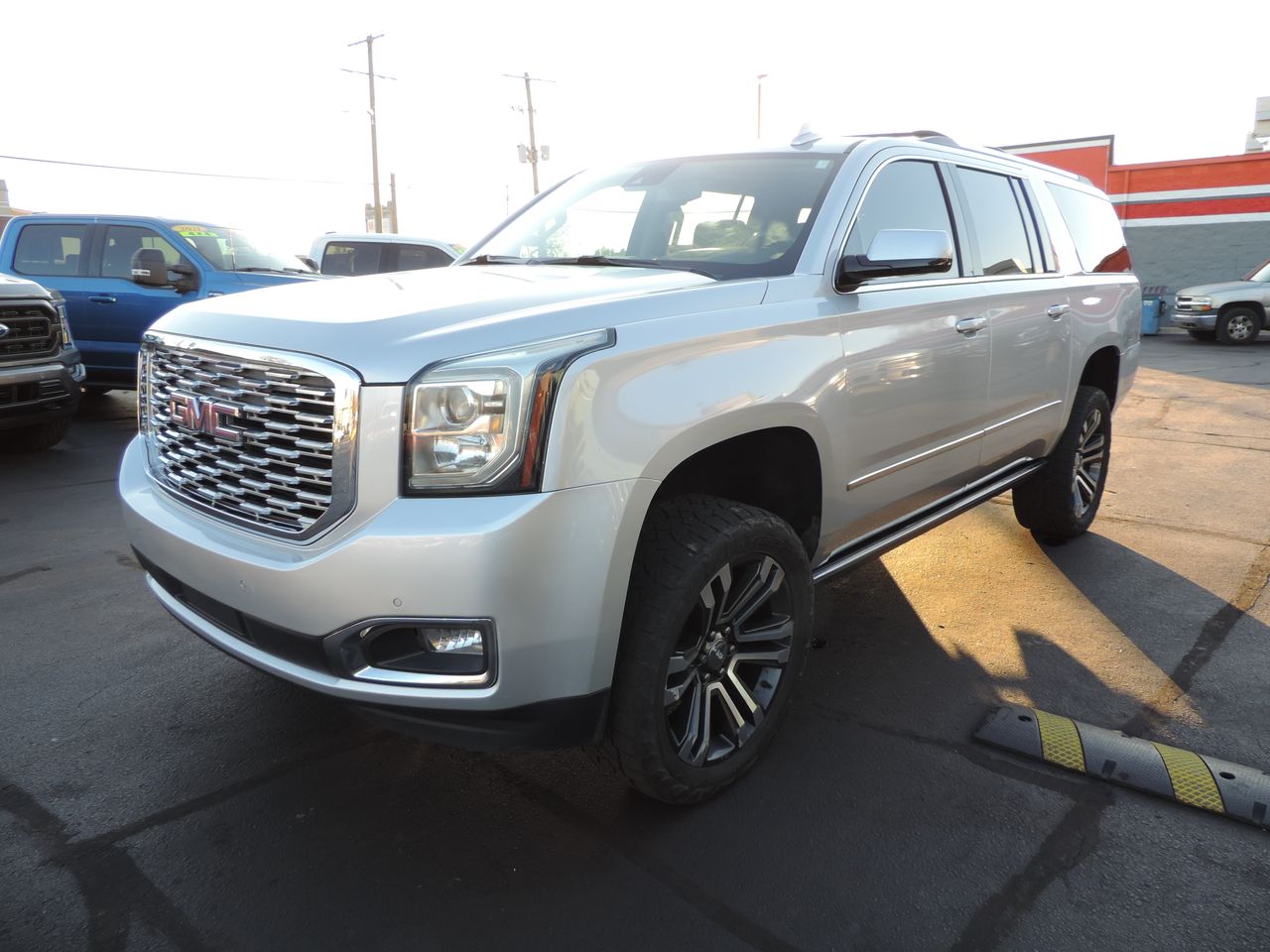 2018 GMC Yukon XL Denali 4WD