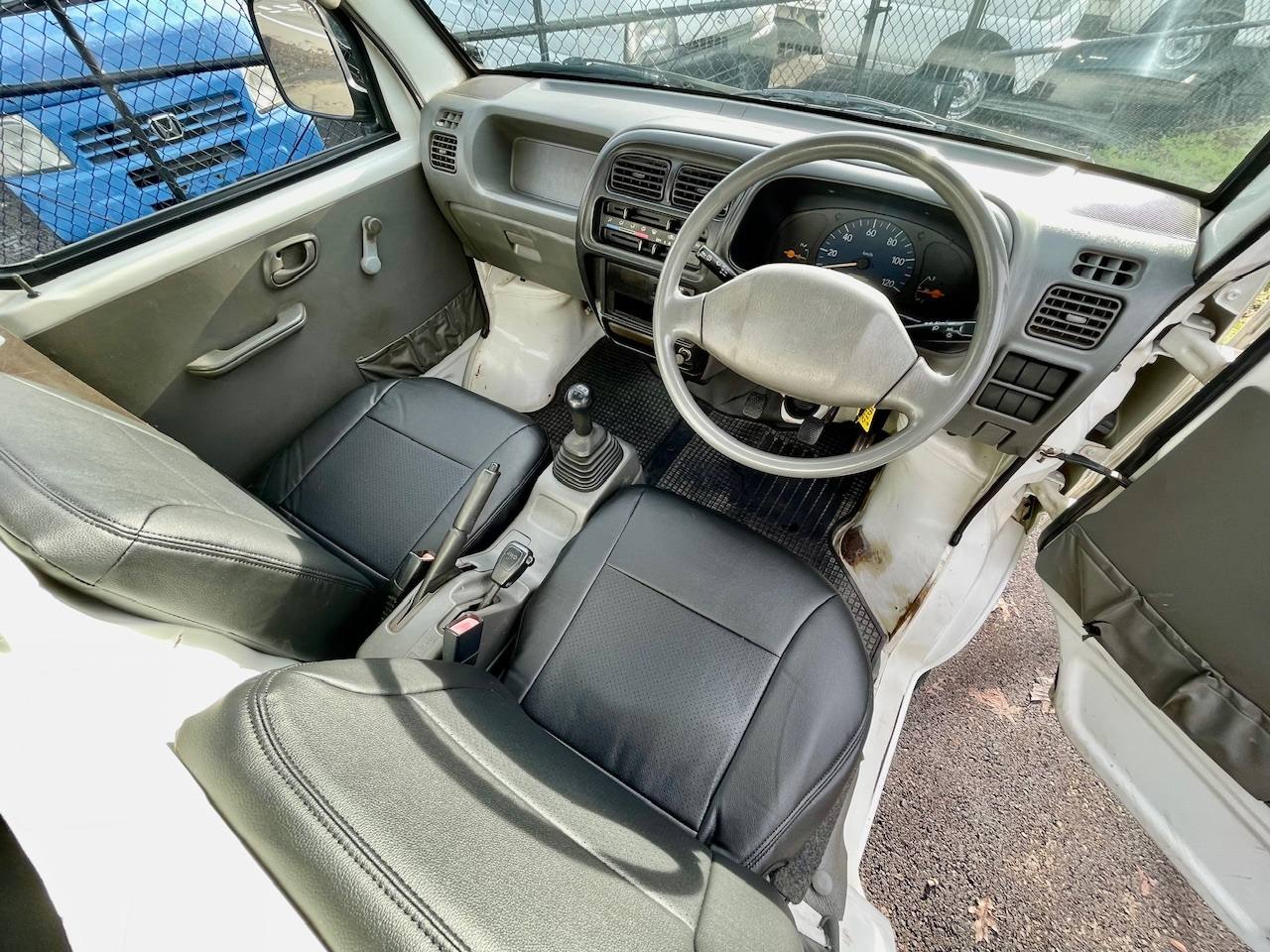 2000 Suzuki Carry EFI 4WD, 2Hi-4Hi-4Lo, 5MT, 13" Alloys, Next Gen