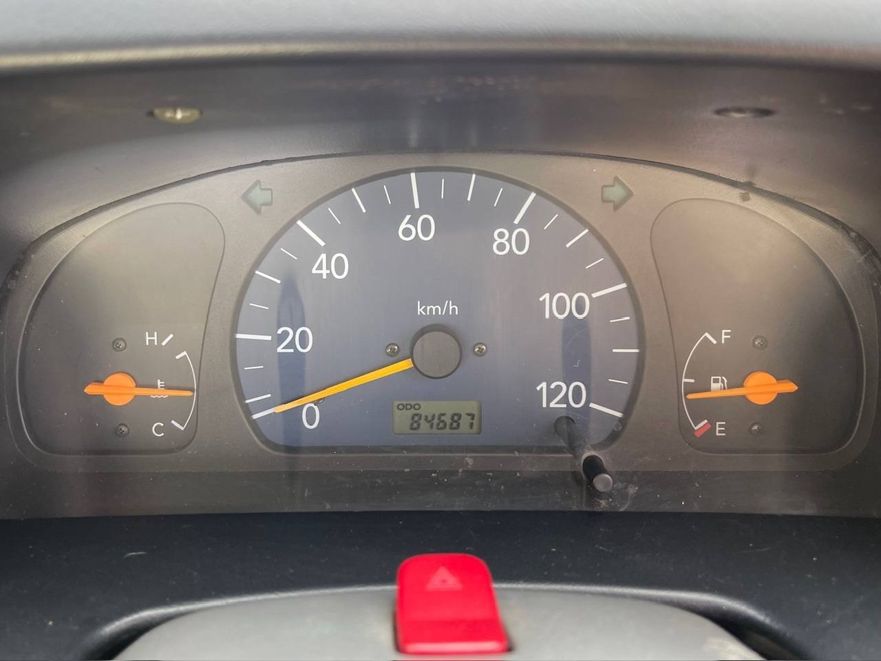 2000 Suzuki Carry EFI 4WD, 2Hi-4Hi-4Lo, 5MT, 13" Alloys, Next Gen