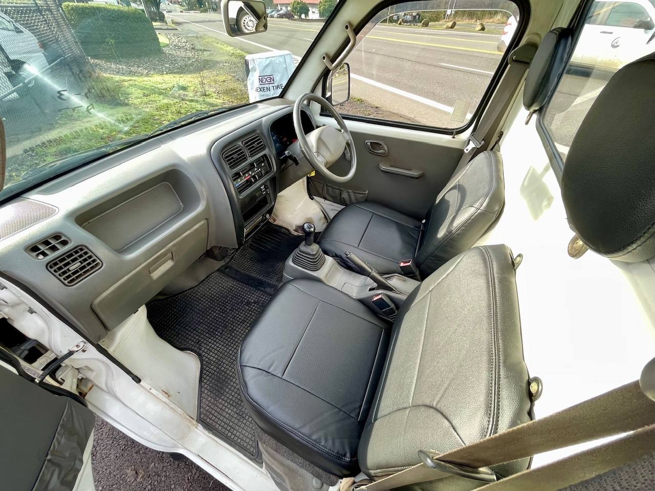 2000 Suzuki Carry EFI 4WD, 2Hi-4Hi-4Lo, 5MT, 13" Alloys, Next Gen