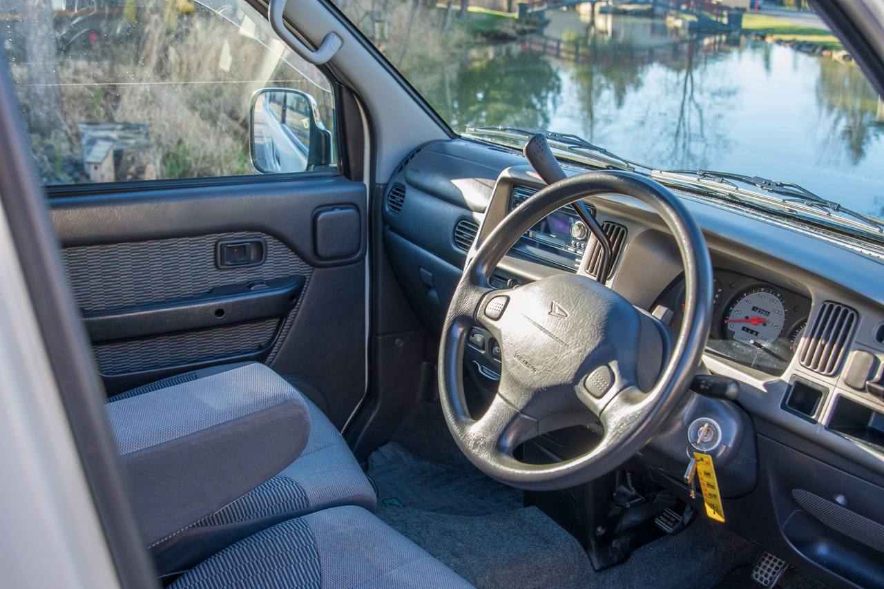 1999 Daihatsu Atrai Custom Turbo EFI 2WD, AC, PS, PW, PL, Auto