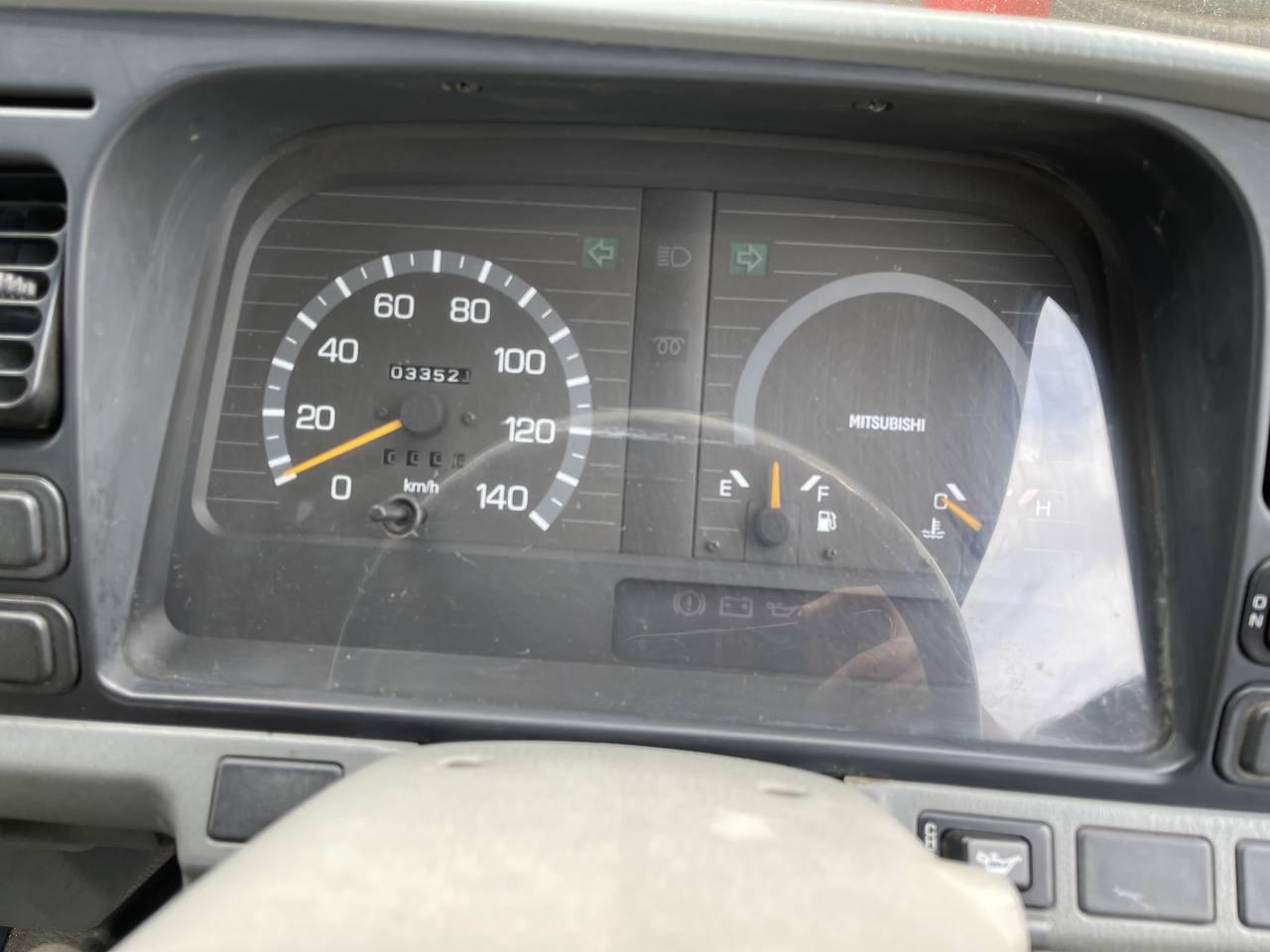 1996 Mitsubishi Canter GUTS Diesel 1.5 Ton Rwd Dually, PW, PS, AC, 5MT