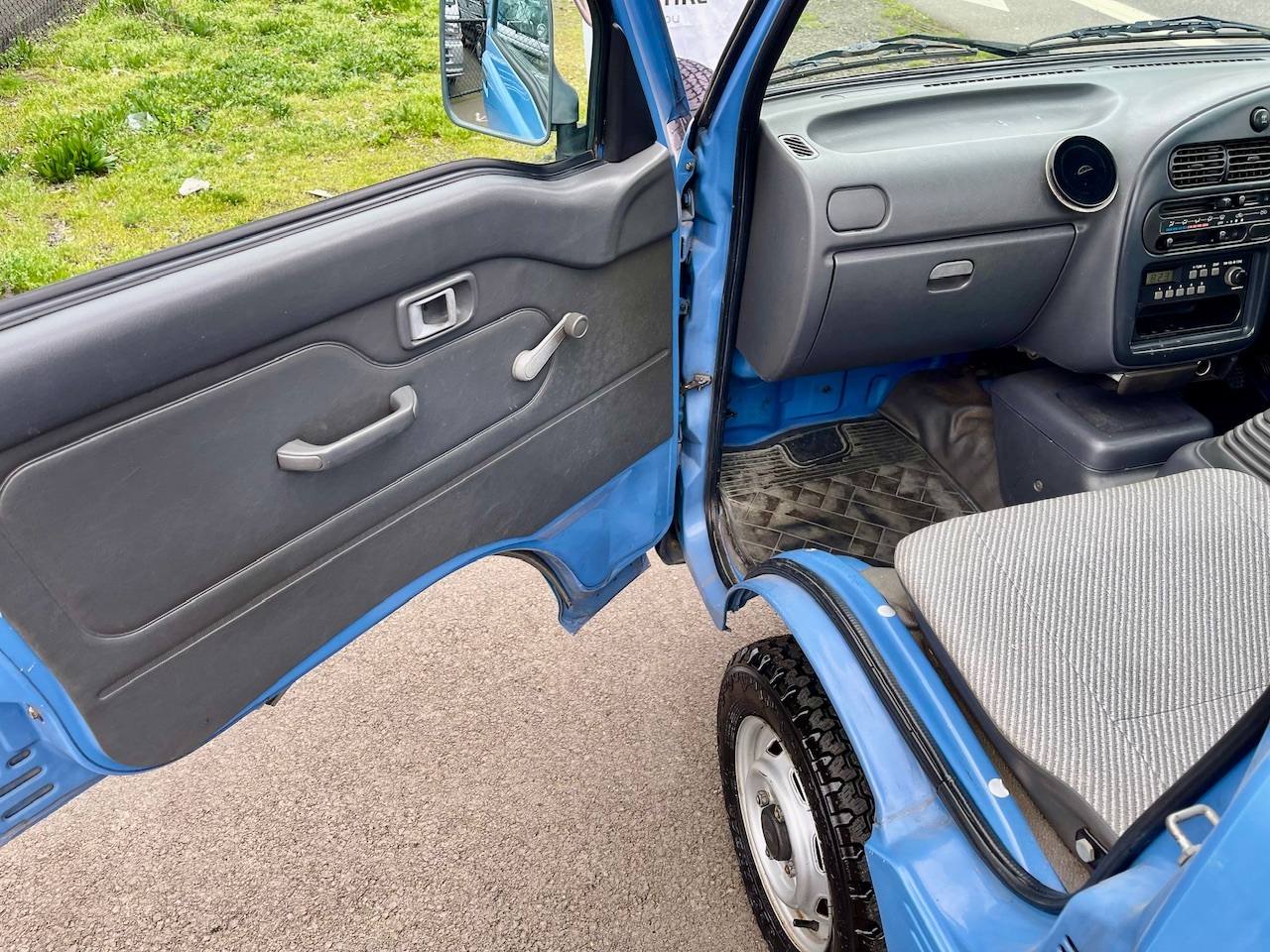 1997 Daihatsu Hi-Jet Twincam 12V 4WD, 2Hi-4Hi-4Lo, 5MT