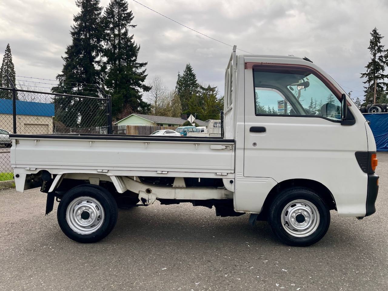 1998 Daihatsu Hi-Jet Twincam 12V 4WD, 2Hi-4Hi-4Lo, AC, 5MT