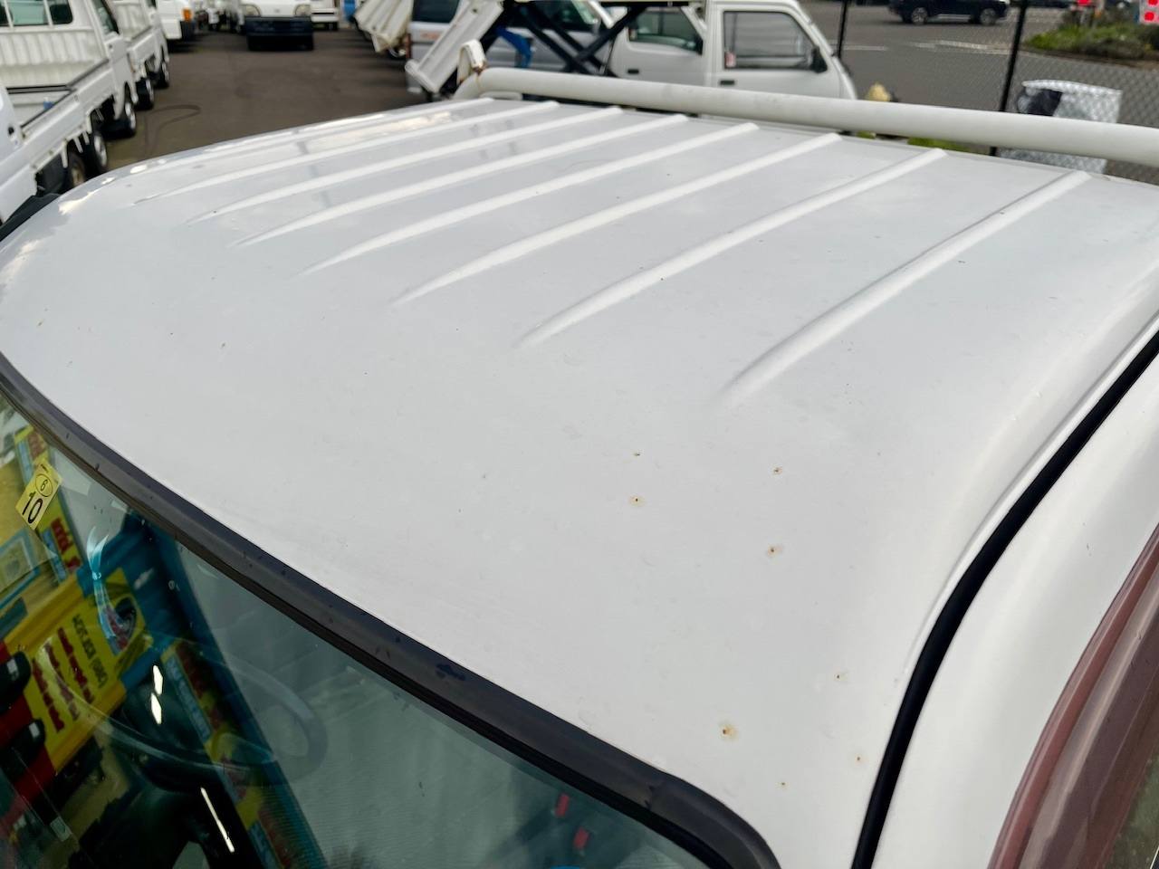 1998 Daihatsu Hi-Jet Twincam 12V 4WD, 2Hi-4Hi-4Lo, AC, 5MT