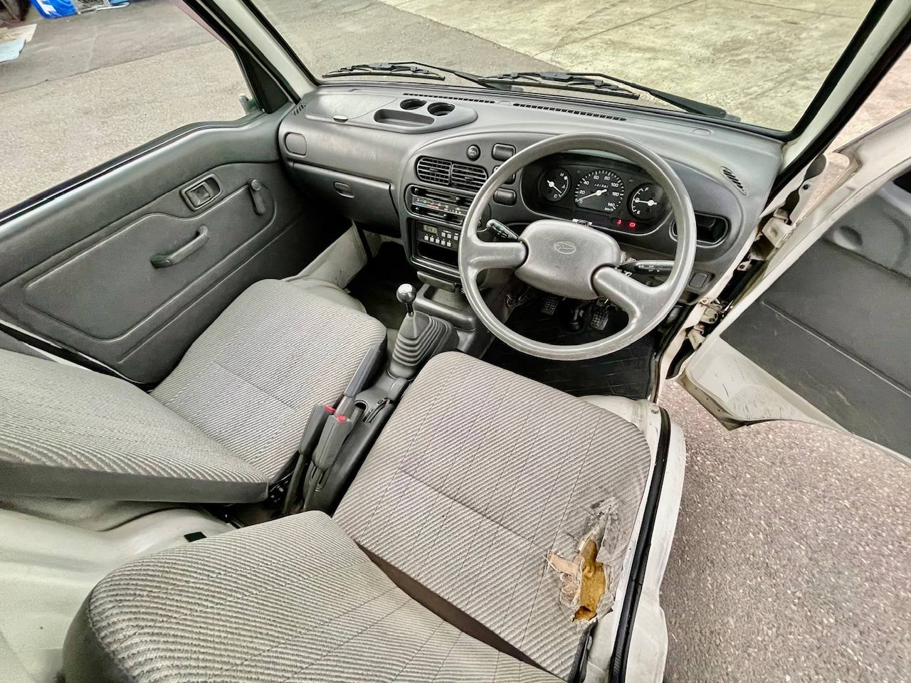 1998 Daihatsu Hi-Jet Twincam 12V 4WD, 2Hi-4Hi-4Lo, AC, 5MT