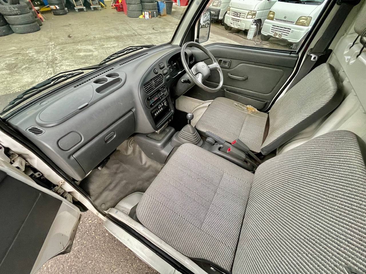 1998 Daihatsu Hi-Jet Twincam 12V 4WD, 2Hi-4Hi-4Lo, AC, 5MT