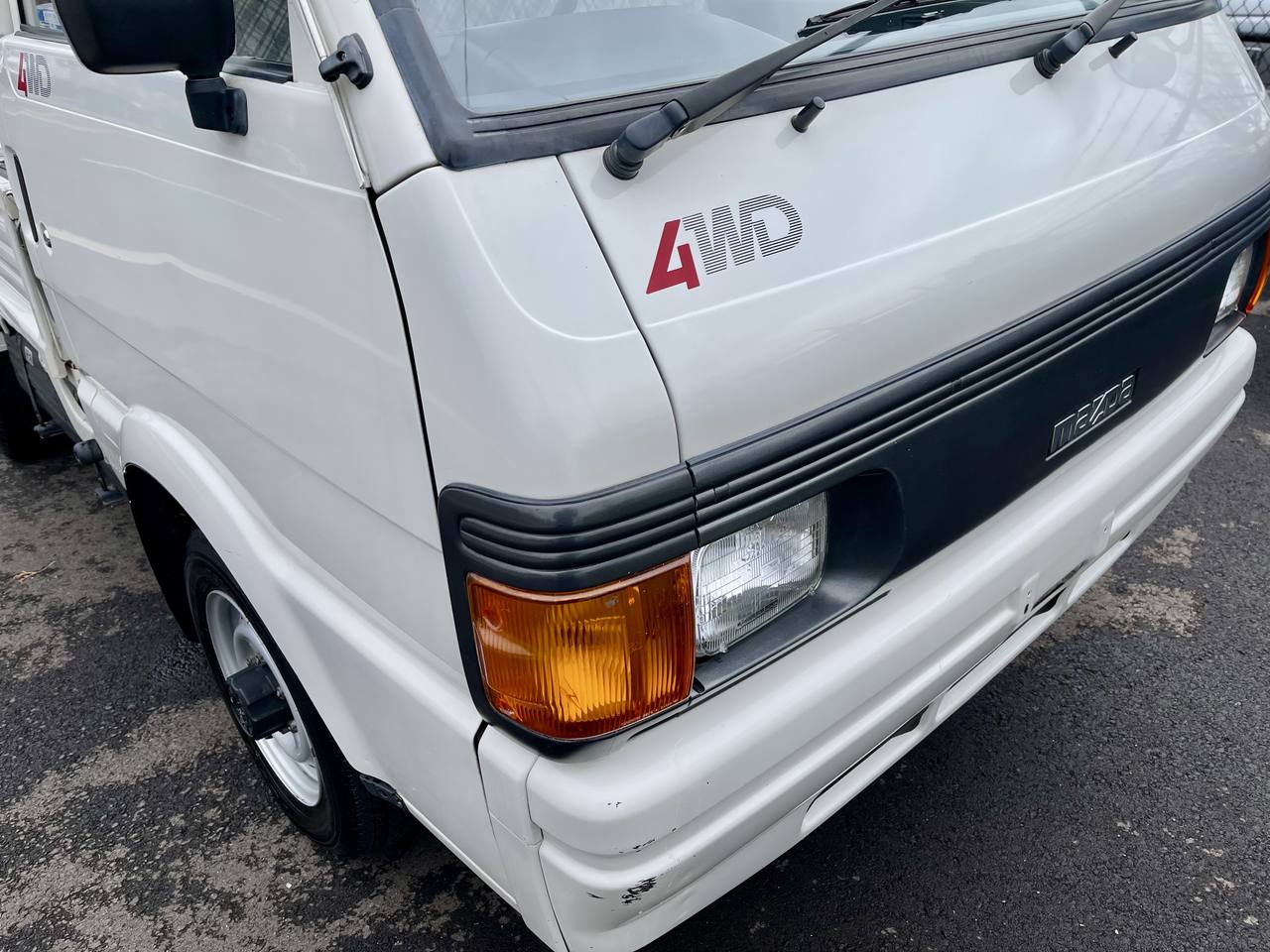 1994 Mazda Bongo 2.2L Diesel 4WD, 2Hi-4Hi-4Lo, 5MT, Dually 1 Ton