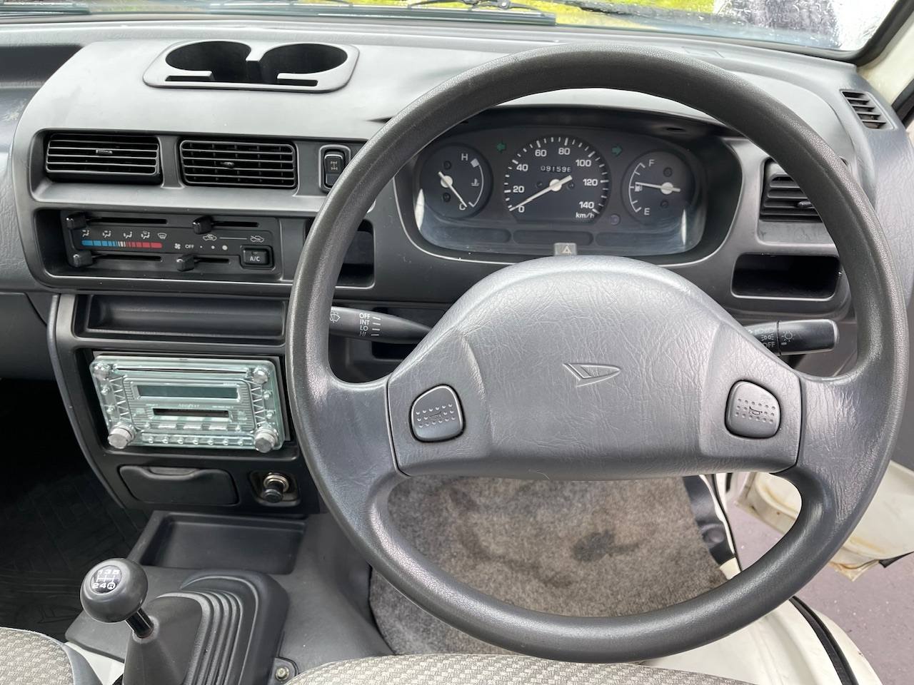 2000 Daihatsu Hi-Jet EFI DLI Twincam 12V 4WD, 2Hi-4Hi, AC, 5MT