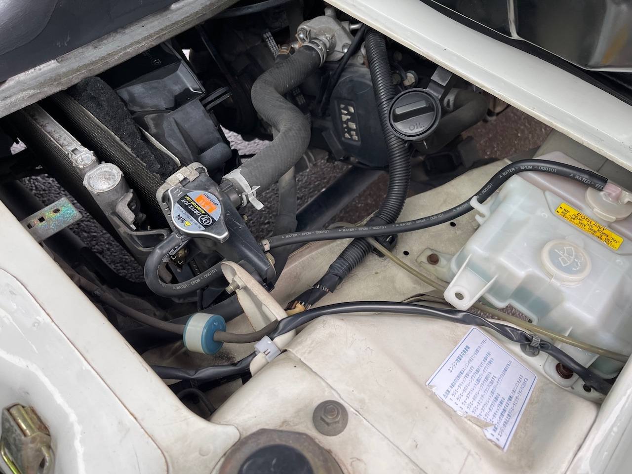 2000 Daihatsu Hi-Jet EFI DLI Twincam 12V 4WD, 2Hi-4Hi, AC, 5MT