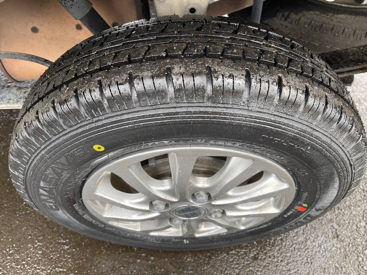 2000 Daihatsu Hi-Jet EFI DLI Twincam 12V 4WD, 2Hi-4Hi, AC, 5MT