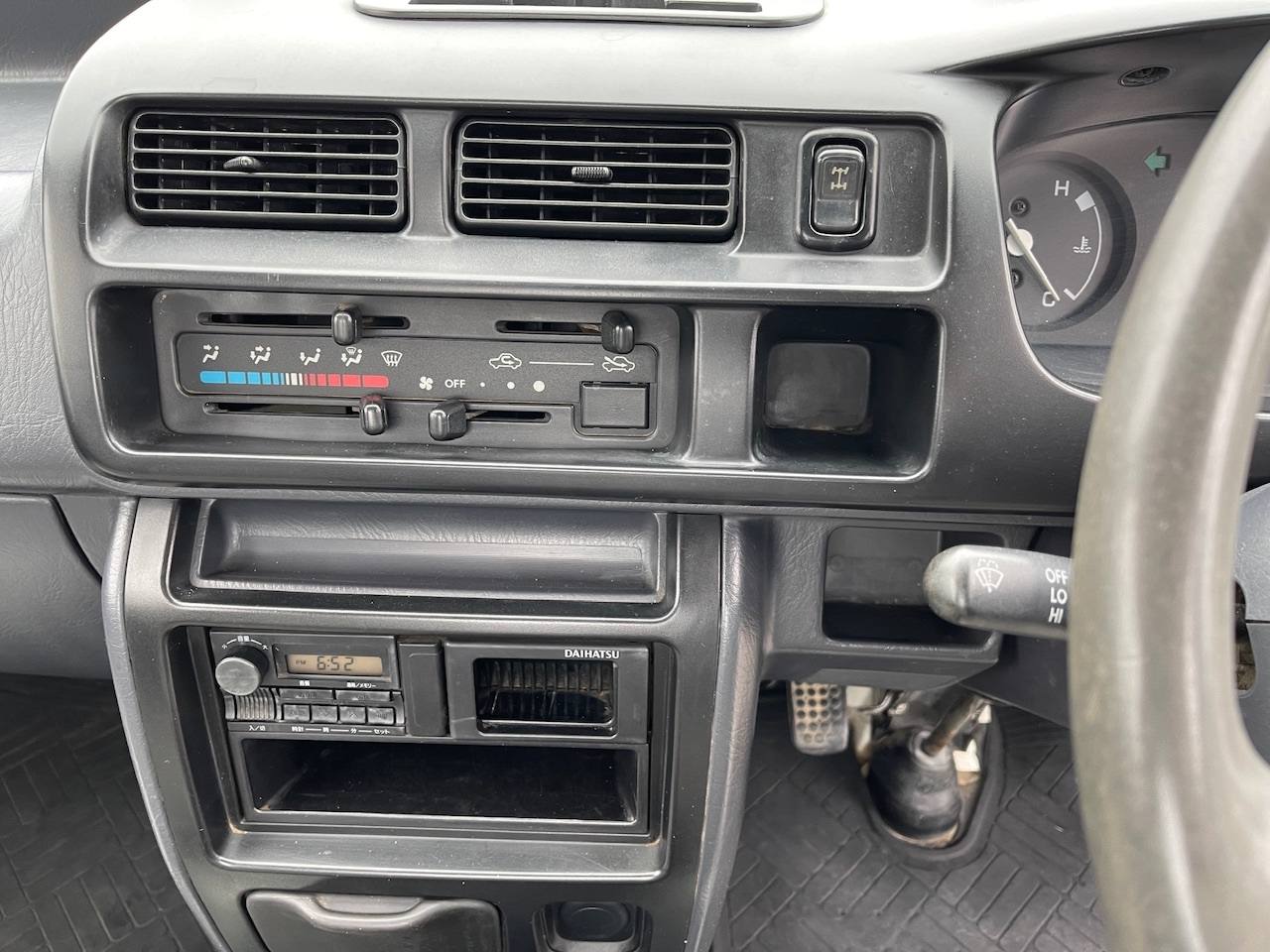 1999 Daihatsu Hi-Jet EFI DLI Twincam 12V 4WD, 2Hi-4Hi, 5MT