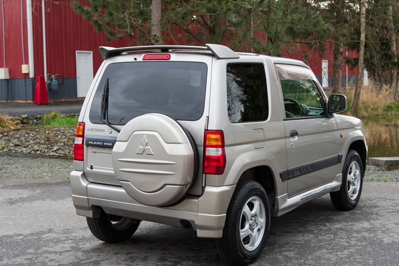 1999 Mitsubishi Pajero Mini Duke Turbo 4WD, 2Hi-4Hi-4Lo, PS, AC, 5MT