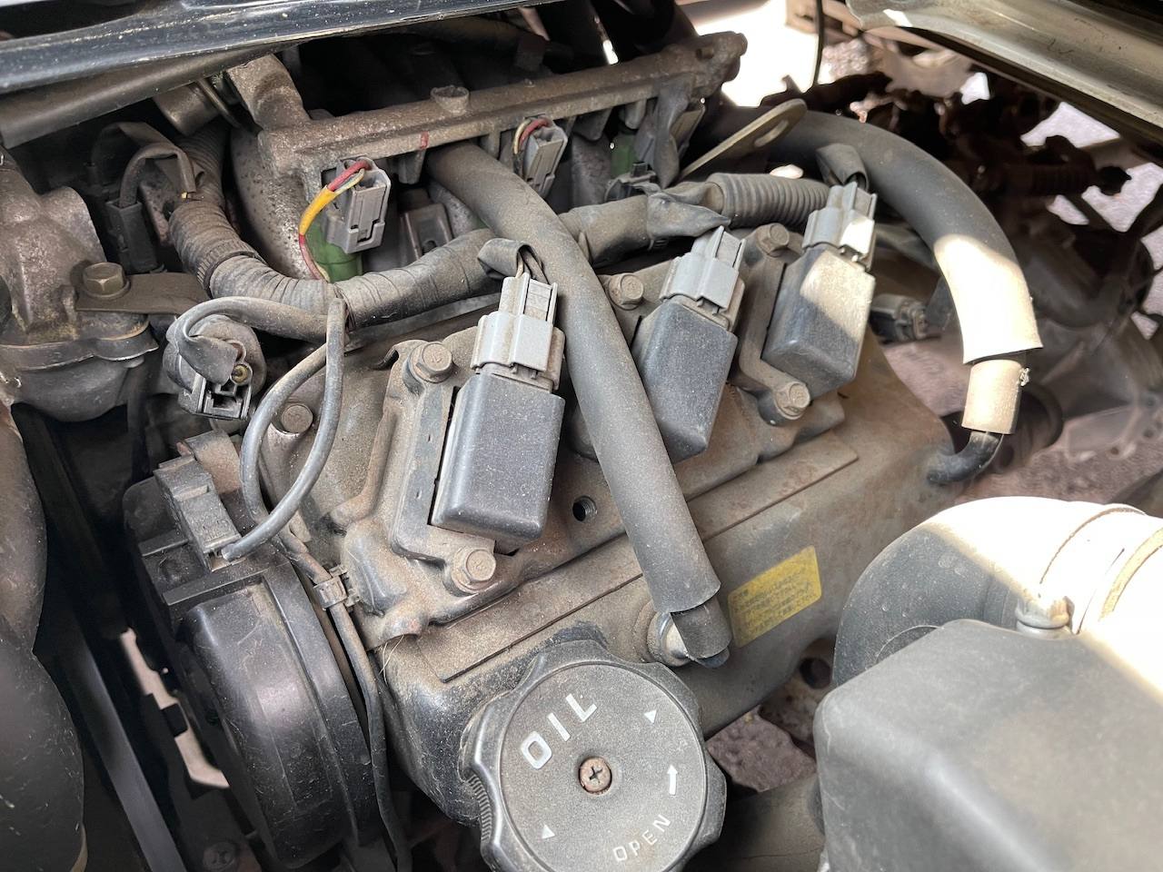 1999 Mitsubishi Minicab Special Edition 4WD, 2Hi-4Hi-4Lo, AC, PS, 5MT