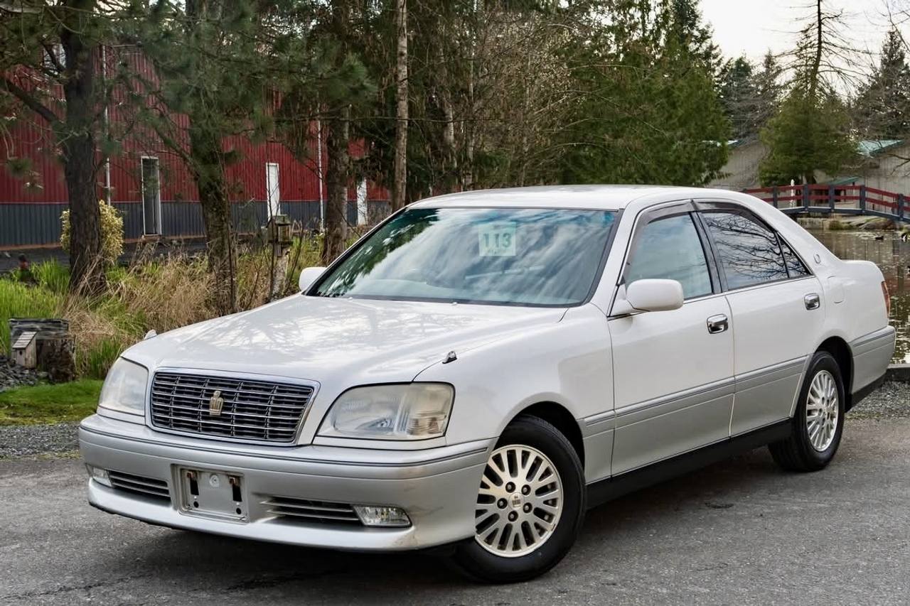 2000 Toyota Crown Sedan 2JZ RWD, PW. PL, PS, AC, Automatic