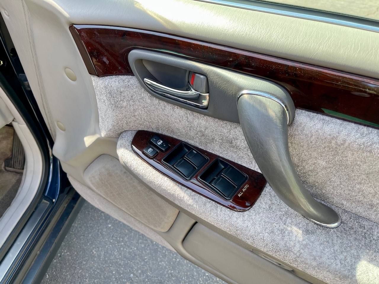 2000 Toyota Crown Majesta 3.0A 2JZ RWD, PW, PL, PS, AC, Auto