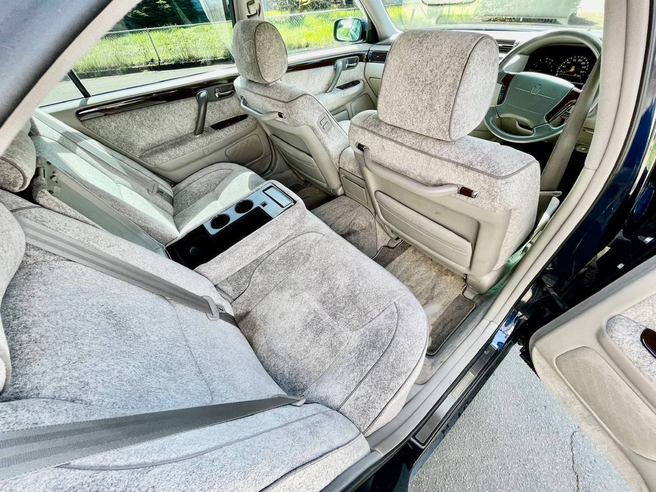 2000 Toyota Crown Majesta 3.0A 2JZ RWD, PW, PL, PS, AC, Auto