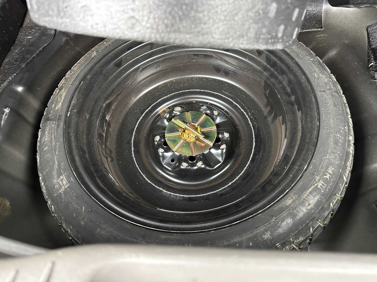 1999 Nissan Tino Autech SR20, FWD, PS, PW, PL, AC, Automatic