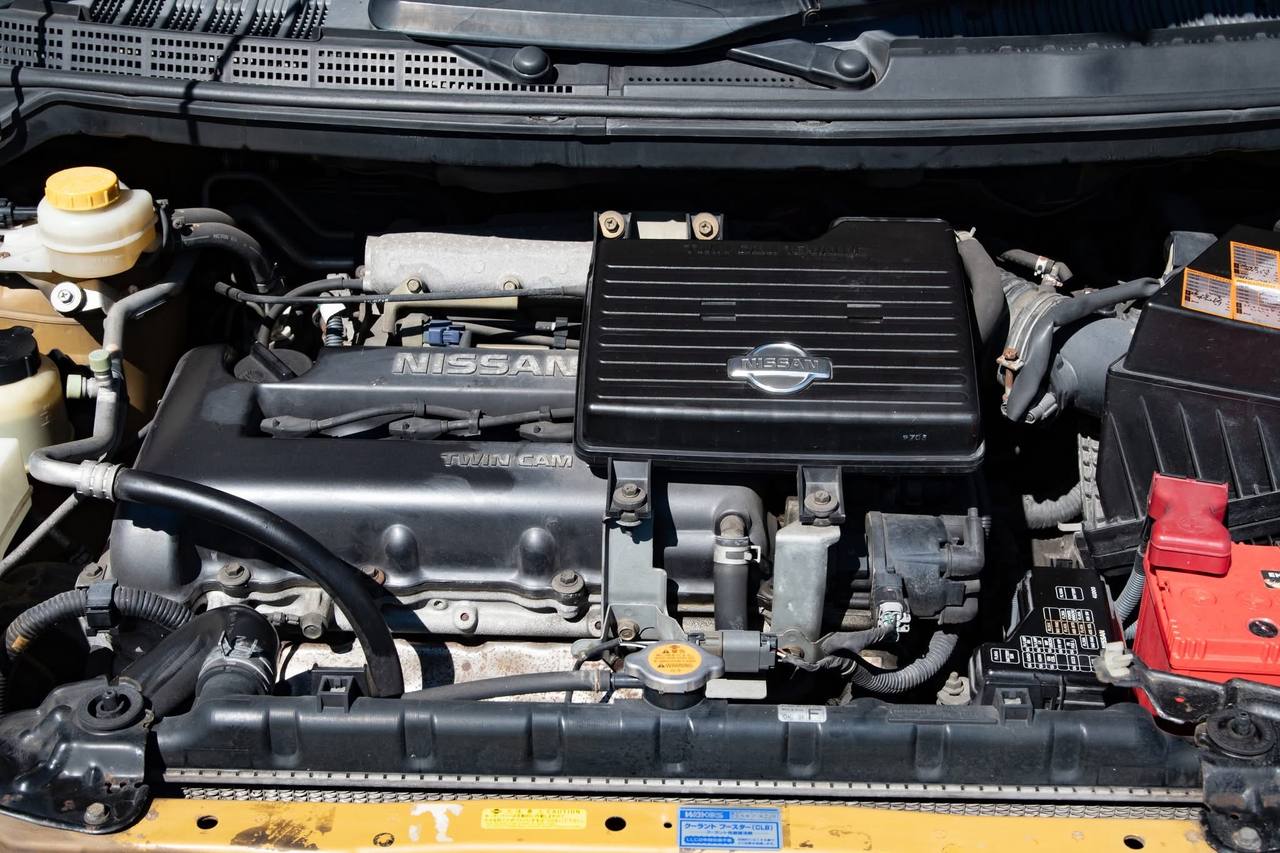 1999 Nissan Tino SR20, FWD, PS, PW, PL, AC, Automatic