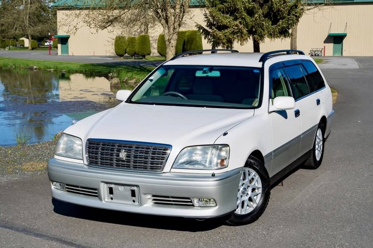 2000 Toyota Crown Estate  2JZ RWD, PW. PL, PS, AC, Navi, Automatic